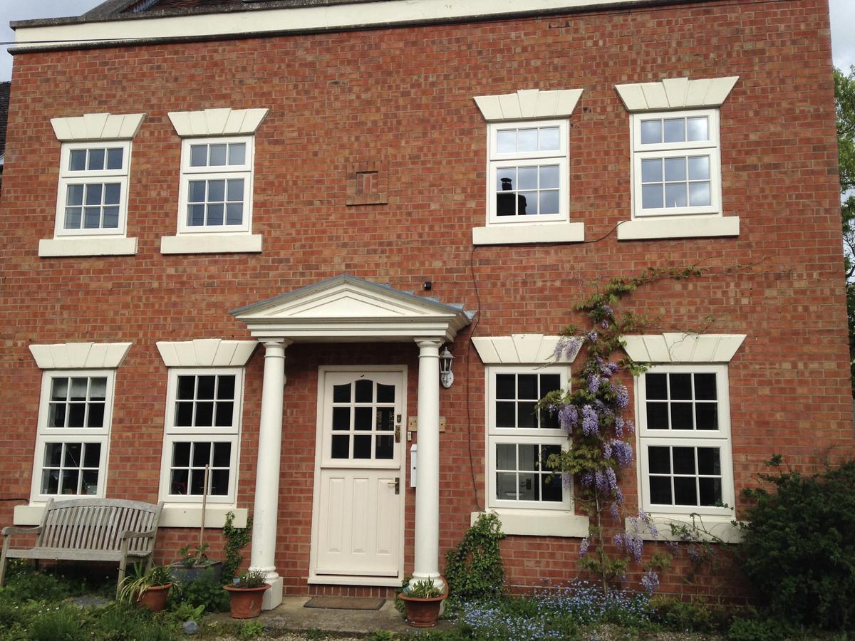 Kineton  Lockwood House Bed & Breakfast エクステリア 写真