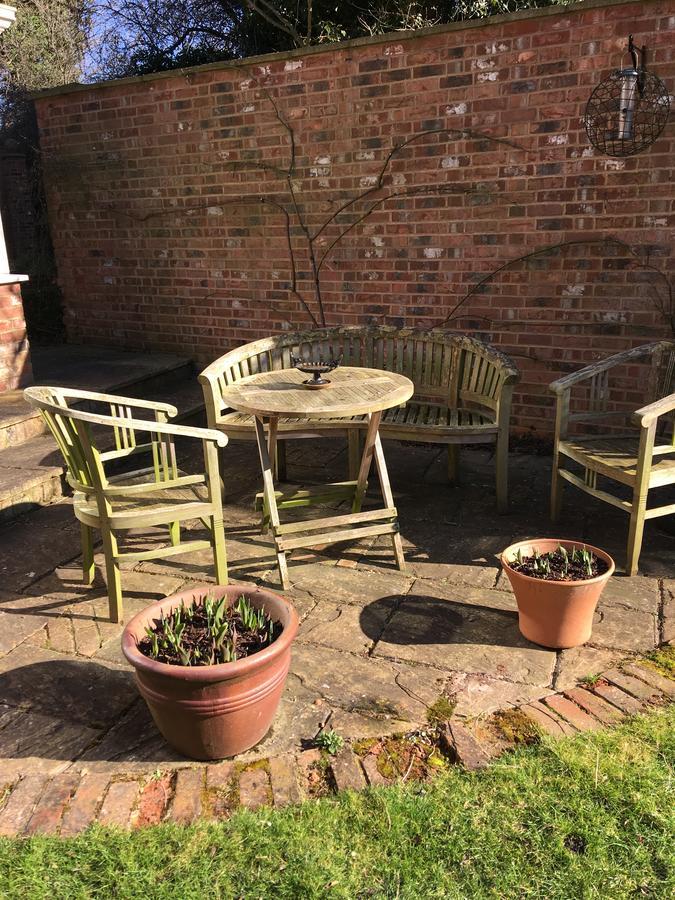 Kineton  Lockwood House Bed & Breakfast エクステリア 写真