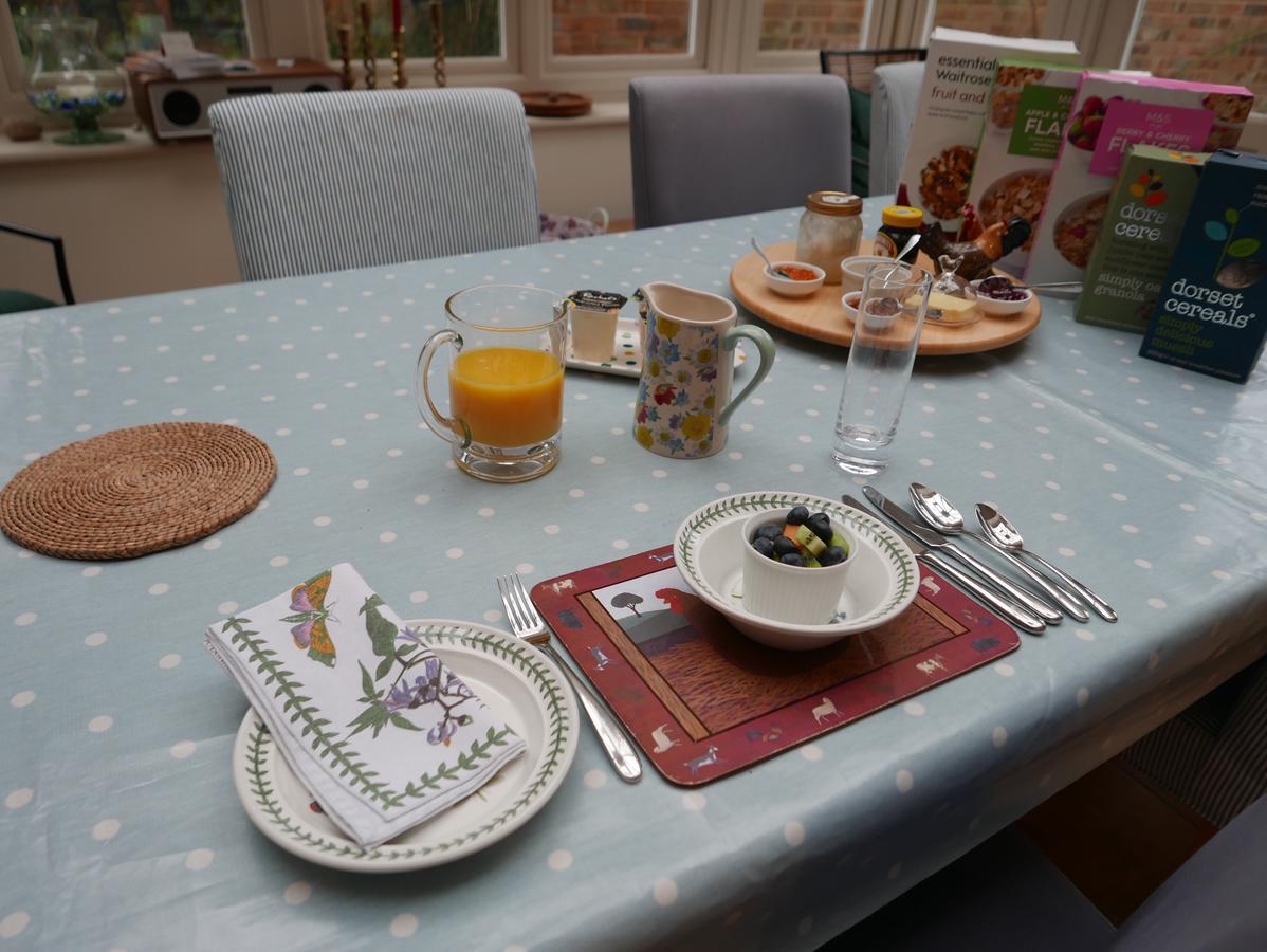 Kineton  Lockwood House Bed & Breakfast エクステリア 写真